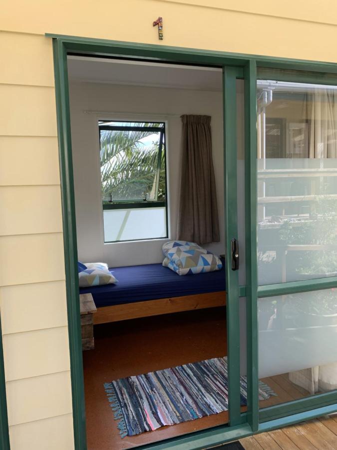 Pickled Parrot - Boutique Hostel Paihia Exterior photo