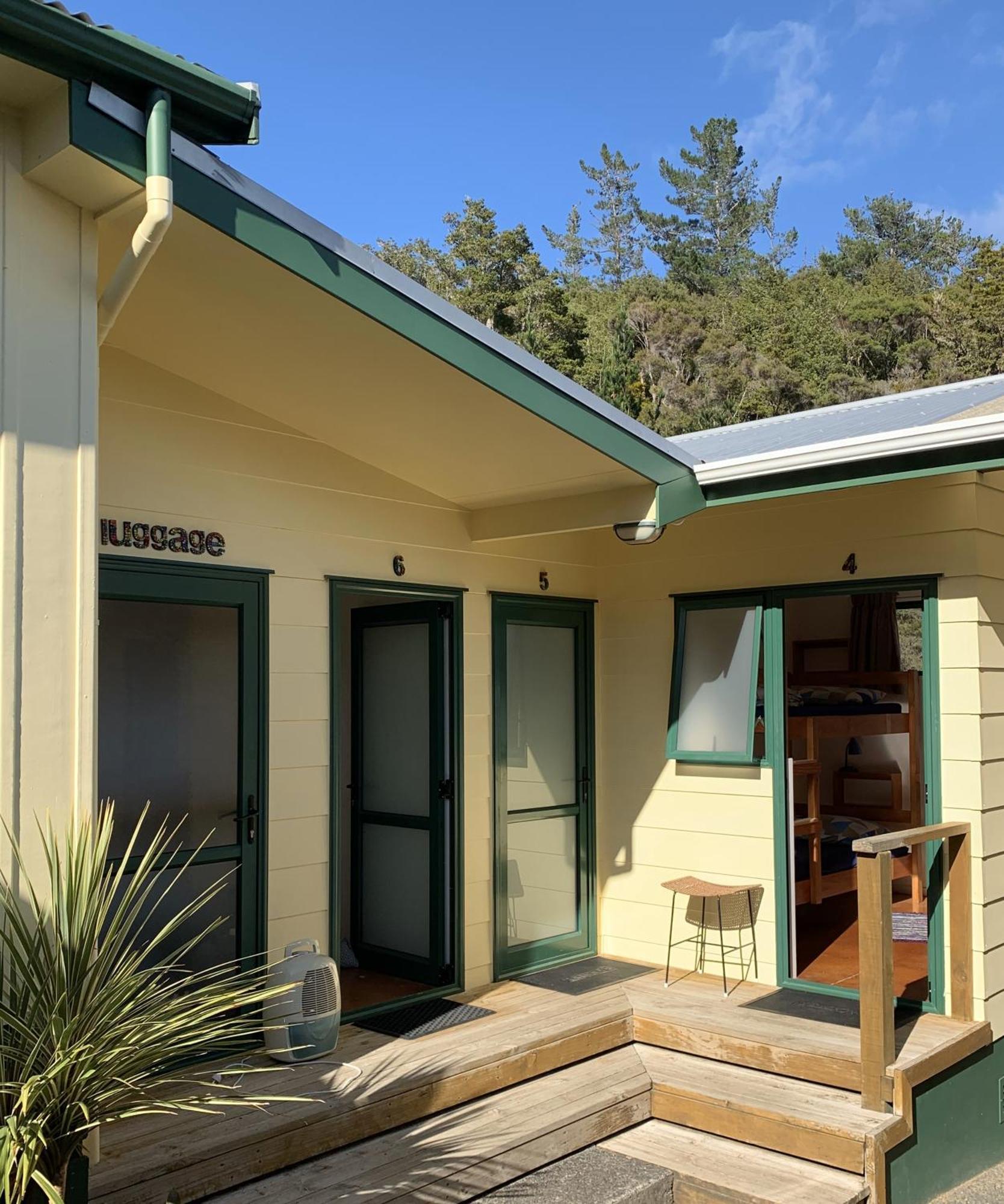 Pickled Parrot - Boutique Hostel Paihia Exterior photo
